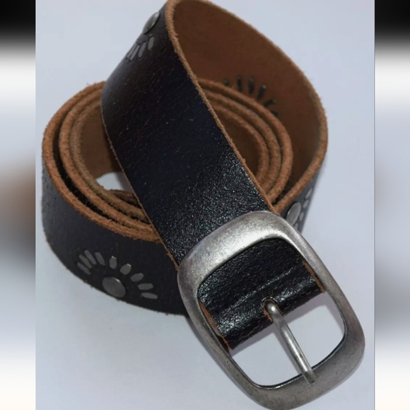 Pistil Black Leather Belt With Silver Studded Accents Women's Sz M Fits L/XL - Picture 13 of 13
